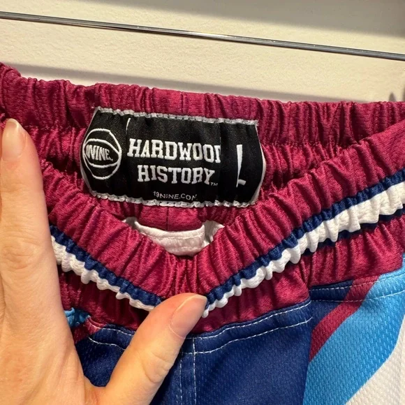 Retro Hardwood History Villanova basketball shorts 1994-1995 - Picture 2 of 4